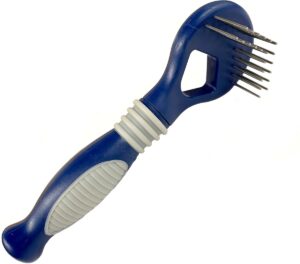 Four Paws Professional Tangle Remover Rake & Comb